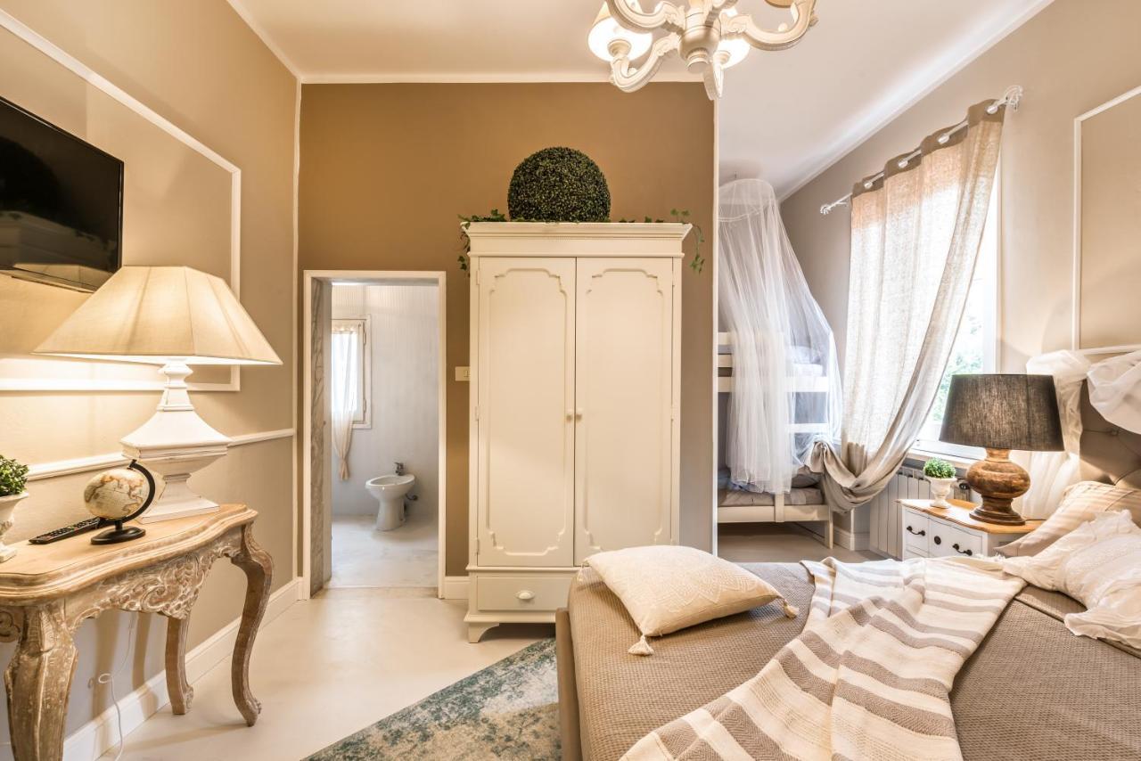 Moulin Rouge Lerici Apartamento Exterior foto